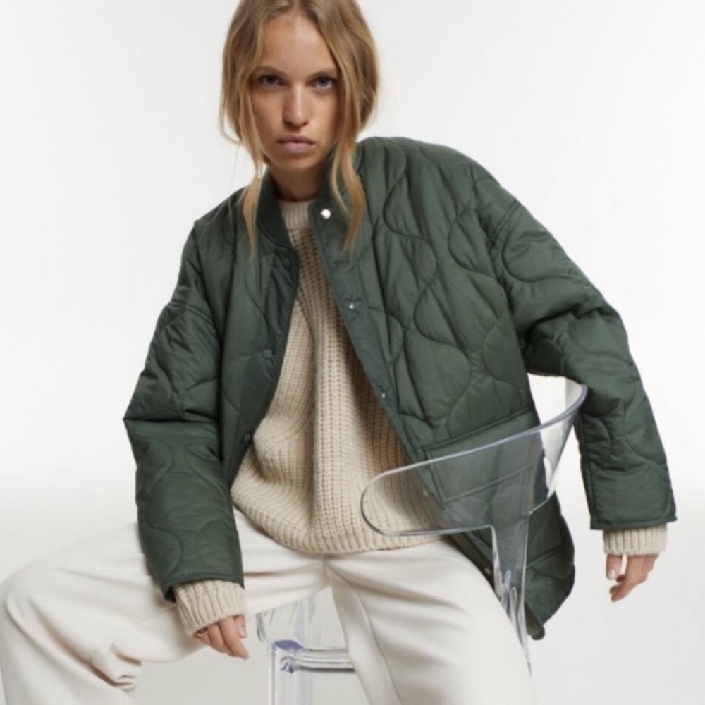 Closed quilted jacket